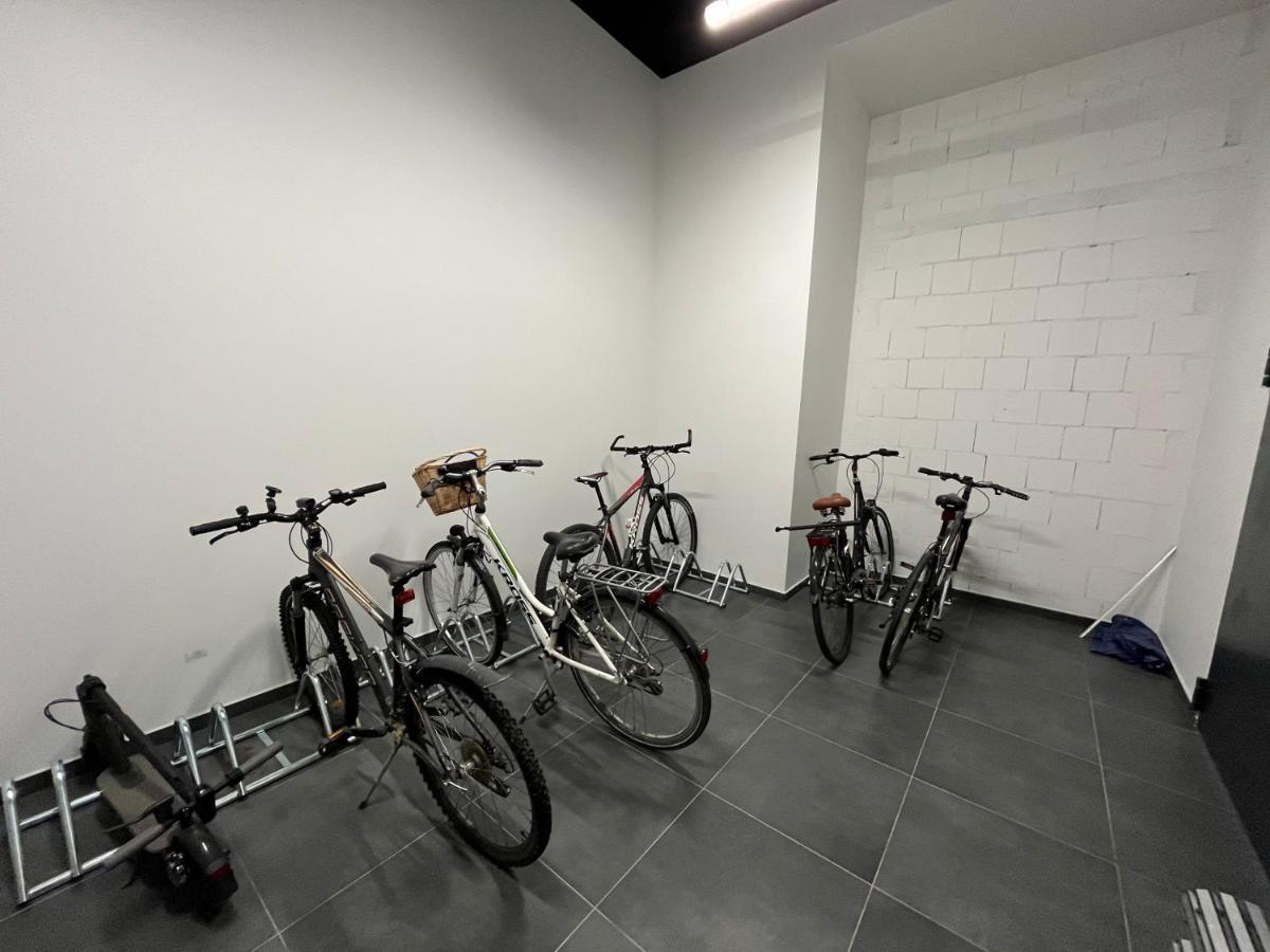 Kairos - Manhattan Premium-klimatyzacja-silownia-sala Kinowa Katovice